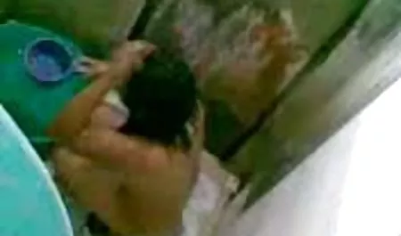 Aya Sakuraba vidio pornk serangan nya Muncrat dan pussy