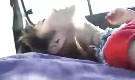 - luar ruangan sepong cewek seksi milf Nikki Capone video bokep tante gemuk