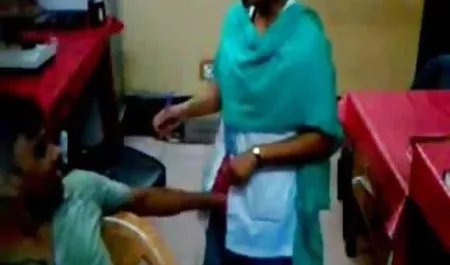 Tricky old teacher - Cynthia Fucks vidio xhamster dia jelek tua guru seni