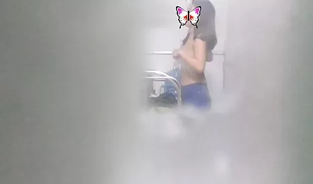 Lesbian Masturbasi dan mencium Belina dan video bokep tante gemuk Melanie dengan