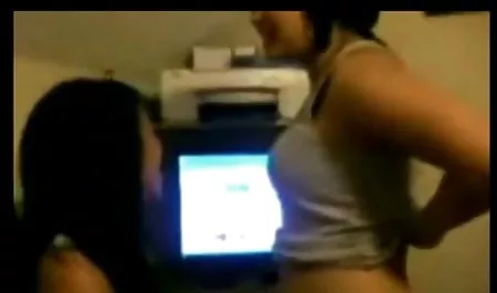 MIA-med! vidio sexindo Gadis Hot webcam show begin!