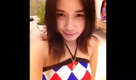 Fetish konsep forn vidio yang diajukan oleh: Gaby