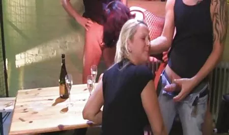 Cewek Jerman Payudara Memantul vidio sek lesbian